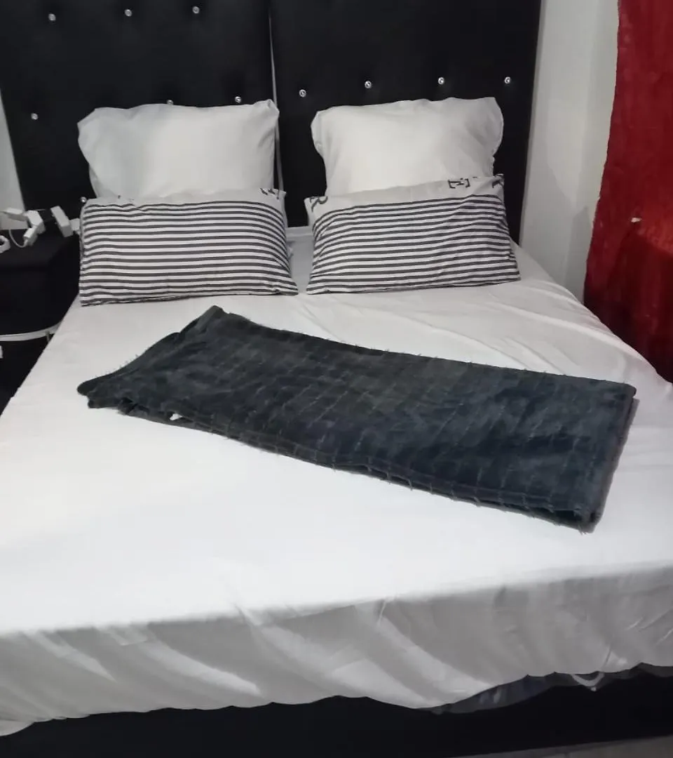 Fajomi Guest House Cape Town